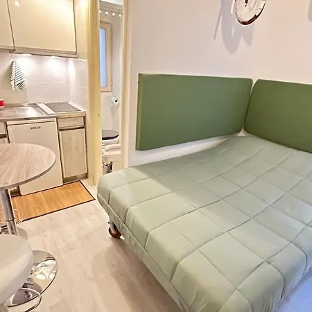 Tiny Elephant Mini Suite In Rome-2